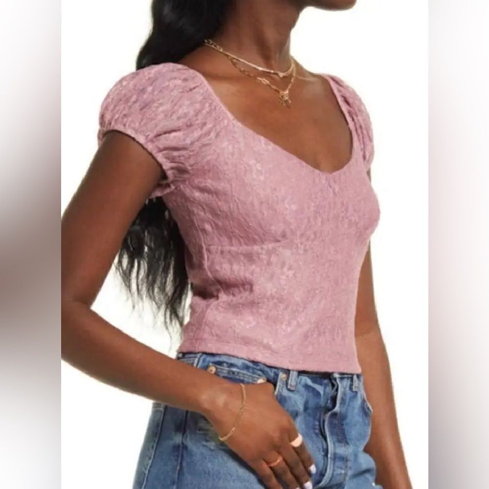 NWOT Nordstrom x BP. Puff Sleeve Lace Crop Top In Pink Nostalgia Size M